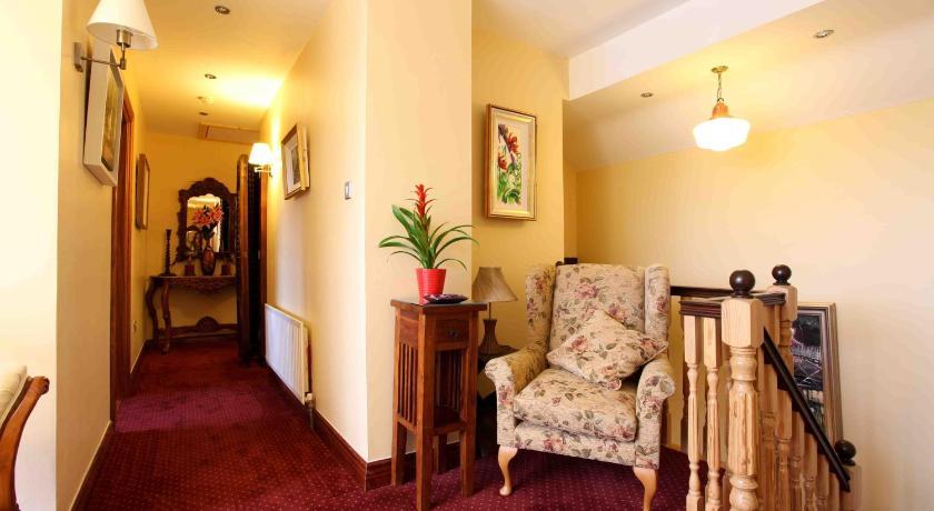 Trooperstown Lodge Laragh Ruang foto